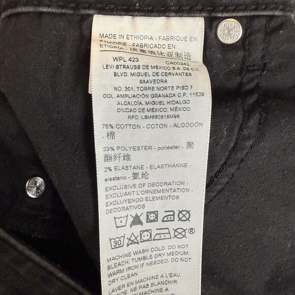 Signature By Levi Strauss Jeans Womens 18 Black Denim Stretch Modern Skinny Leg - Picture 16 of 16